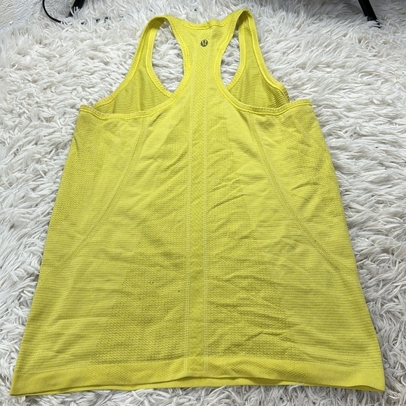 Lululemon Run: Swiftly Tech Racerback Yellow - Picture 4 of 5